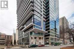 3608 - 426 UNIVERSITY AVENUE | Toronto Ontario | Slide Image Twenty-two