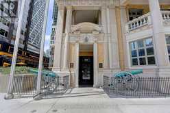 3608 - 426 UNIVERSITY AVENUE | Toronto Ontario | Slide Image Thirty-one
