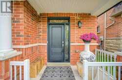 101 GAR LEHMAN AVENUE | Whitchurch-Stouffville Ontario | Slide Image Two