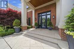 45 ADENA MEADOWS WAY | Aurora Ontario | Slide Image Six