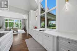 45 ADENA MEADOWS WAY | Aurora Ontario | Slide Image Eight