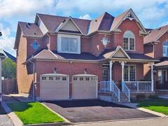 76 COBBLESTONE COURT Brampton Ontario, L6R 2S4