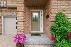 42 PEACHWOOD CRESCENT | Hamilton Ontario | Slide Image Six