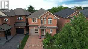 42 PEACHWOOD CRESCENT | Hamilton Ontario | Slide Image Two