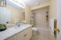 42 PEACHWOOD CRESCENT | Hamilton Ontario | Slide Image Forty