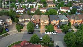 42 PEACHWOOD CRESCENT | Hamilton Ontario | Slide Image Five