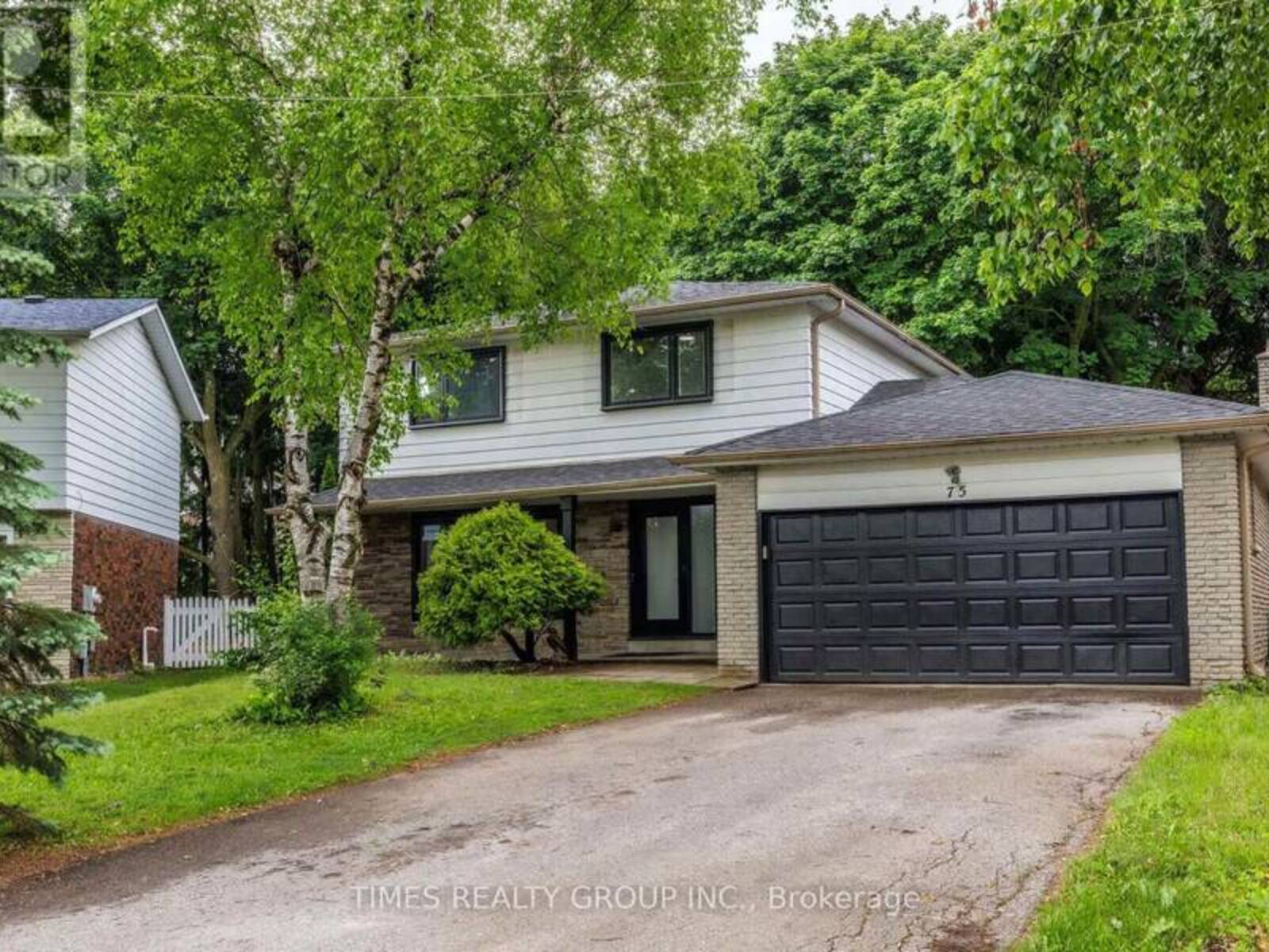 75 BESWICK DRIVE, Newmarket, Ontario L3Y 1E8