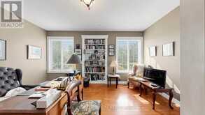 58 MCMULLEN DRIVE | Whitchurch-Stouffville Ontario | Slide Image Seventeen