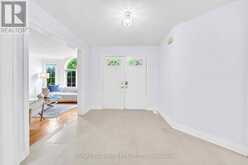 3 CREEKVIEW AVENUE | Richmond Hill Ontario | Slide Image Four