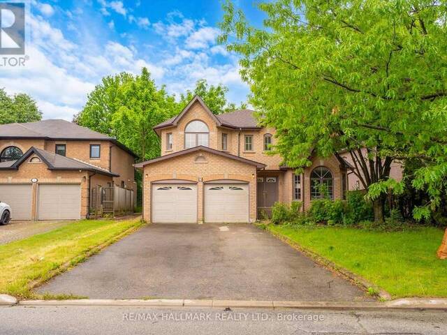 3 CREEKVIEW AVENUE Richmond Hill Ontario, L4C 9X1 - 5 Bedrooms Home For Sale