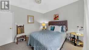 79 PAPERBIRCH DRIVE | Toronto Ontario | Slide Image Eighteen