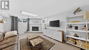 79 PAPERBIRCH DRIVE | Toronto Ontario | Slide Image Thirty
