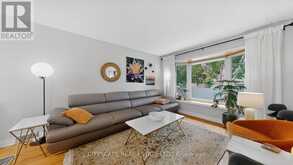 79 PAPERBIRCH DRIVE | Toronto Ontario | Slide Image Six
