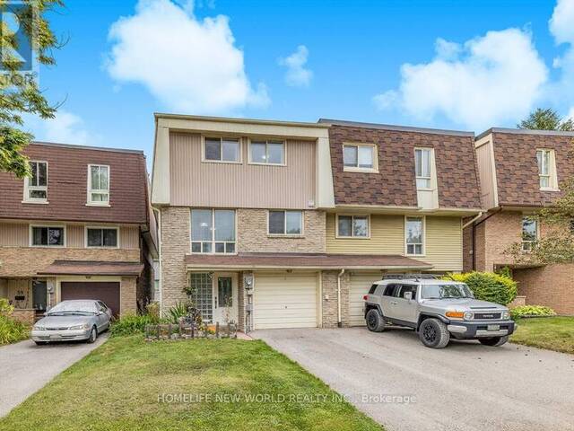 61 POPLAR CRESCENT Aurora Ontario, L4G 3M4 - 4 Bedrooms Condo For Sale