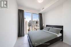 1702 - 280 DUNDAS STREET W | Toronto Ontario | Slide Image Seven