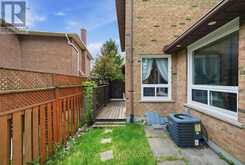 99 CARLSON DRIVE | Newmarket Ontario | Slide Image Thirty-five