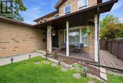 99 CARLSON DRIVE | Newmarket Ontario | Slide Image Five