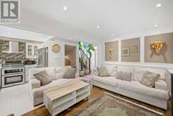 99 CARLSON DRIVE | Newmarket Ontario | Slide Image Nine