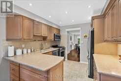 86 CONFEDERATION WAY | Markham Ontario | Slide Image Seven