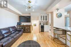 77 CLEANSIDE ROAD | Toronto Ontario | Slide Image Sixteen