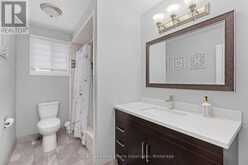 537 MATHEWMAN CRESCENT | Burlington Ontario | Slide Image Thirteen