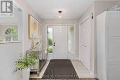 537 MATHEWMAN CRESCENT | Burlington Ontario | Slide Image Seven