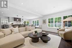 18 CHIPSTEAD ROAD | Toronto Ontario | Slide Image Twelve