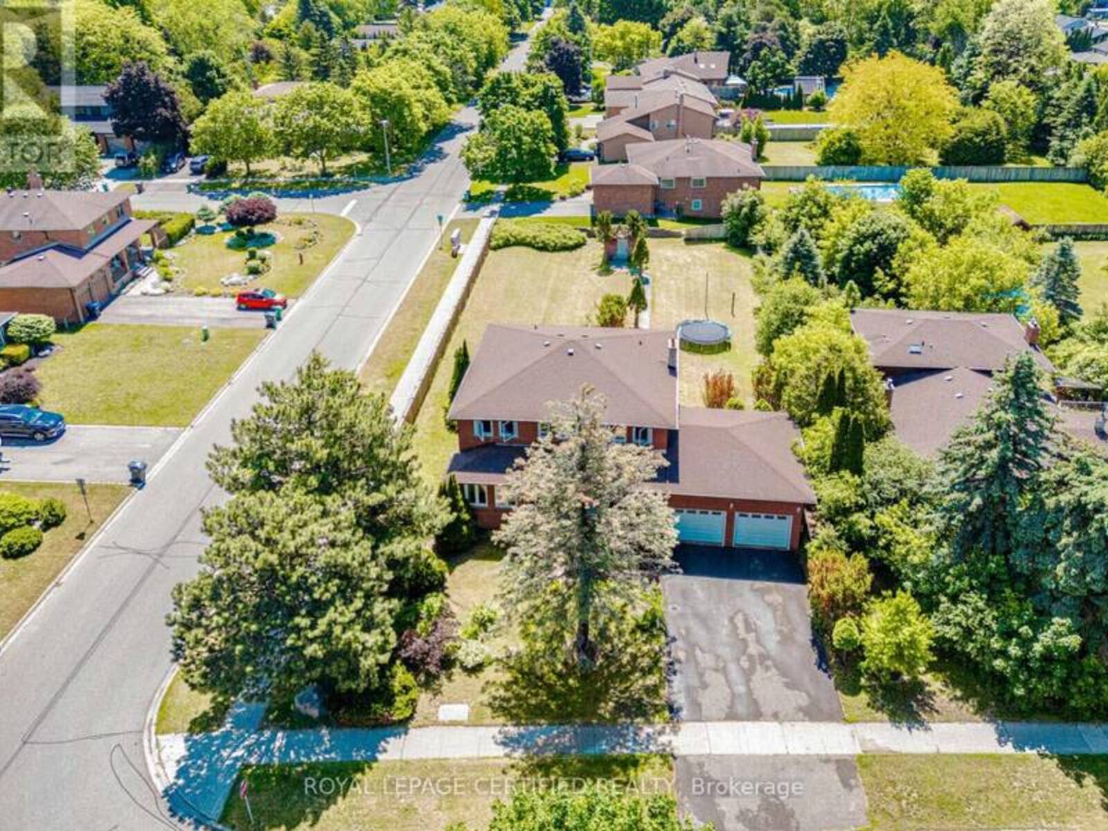 28 WALKER ROAD E, Caledon, Ontario L7C 1H2