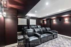 38 SUGARBUSH COURT | Vaughan Ontario | Slide Image Forty-three