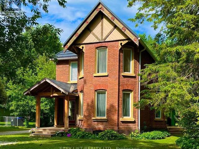 9 RIVER STREET Coldwater Ontario, L0K 1E0 - 4 Bedrooms Home For Sale