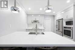 568 DELAWARE AVENUE N | Toronto Ontario | Slide Image Six