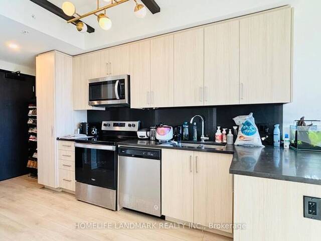 1536 - 145 COLUMBIA STREET W Waterloo Ontario, N2L 0K7 - 2 Bedrooms Condo For Sale