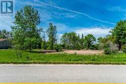 2322 NORTH ORR LAKE ROAD | Elmvale Ontario | Slide Image Three