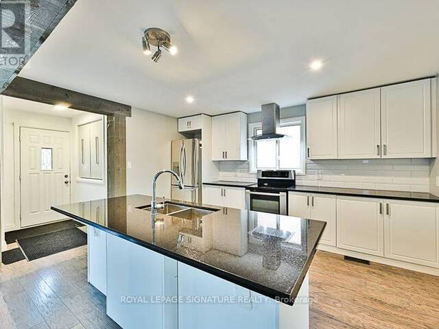 102 CENTRAL PARK BOULEVARD N Oshawa Ontario, L1G 5Y5 - Multi-family Home For Sale
