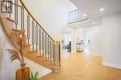 34 RAYNES CRESCENT | Toronto Ontario | Slide Image Nine