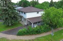 42 NAHANNI TERRACE | Toronto Ontario | Slide Image Four