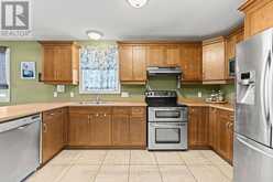 92 WHITE WATER DRIVE | Port Dover Ontario | Slide Image Thirteen