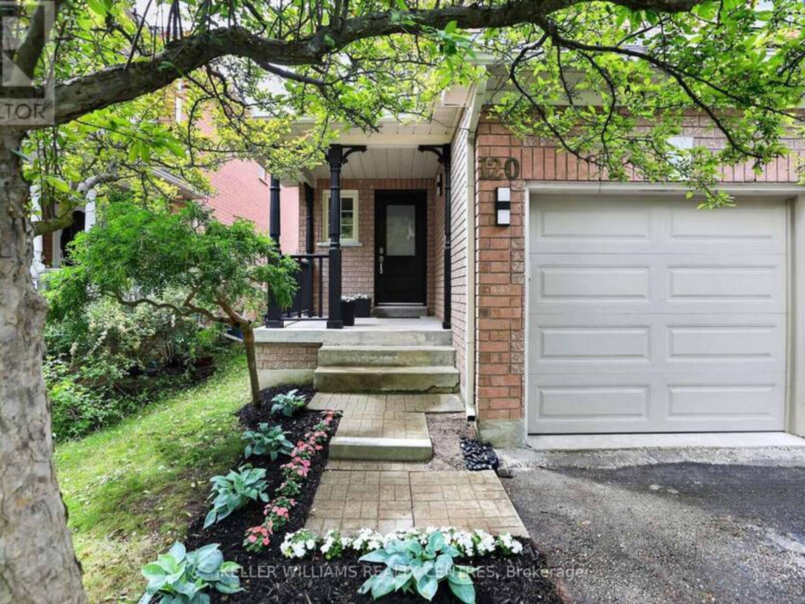 120 WOODROOF CRESCENT, Aurora, Ontario L4G 7H2