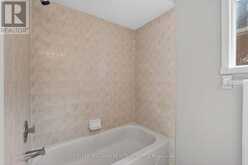 120 WOODROOF CRESCENT | Aurora Ontario | Slide Image Twenty-nine