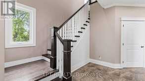 165 LAKE DRIVE E | Georgina Ontario | Slide Image Nineteen