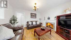 610 MCROBERTS AVENUE | Toronto Ontario | Slide Image Nine