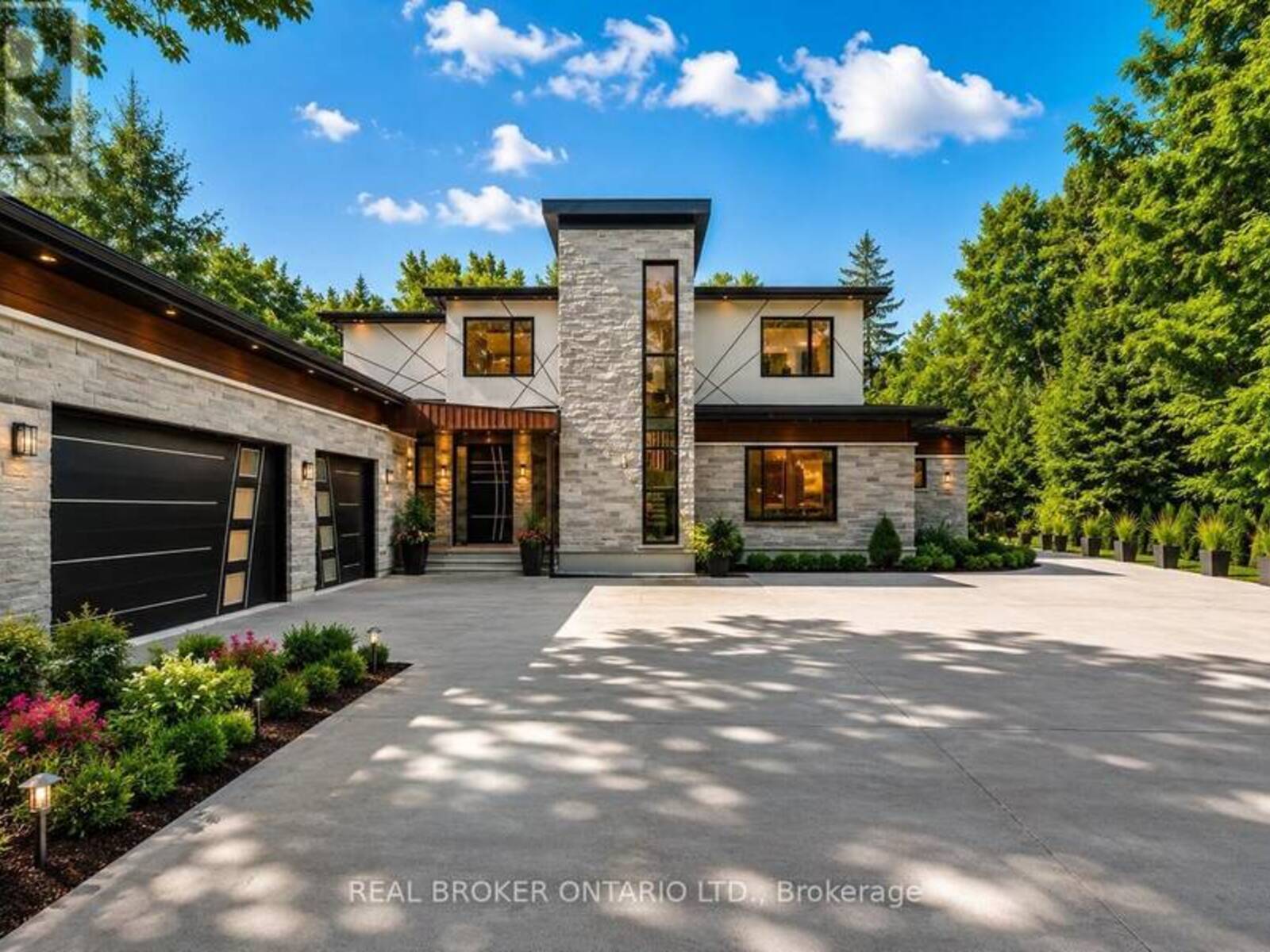 6 CAMPBELL FARM ROAD, Oakland, Ontario N3T 5L6