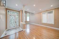 32 ALBERT ROFFEY CRESCENT | Markham Ontario | Slide Image Three