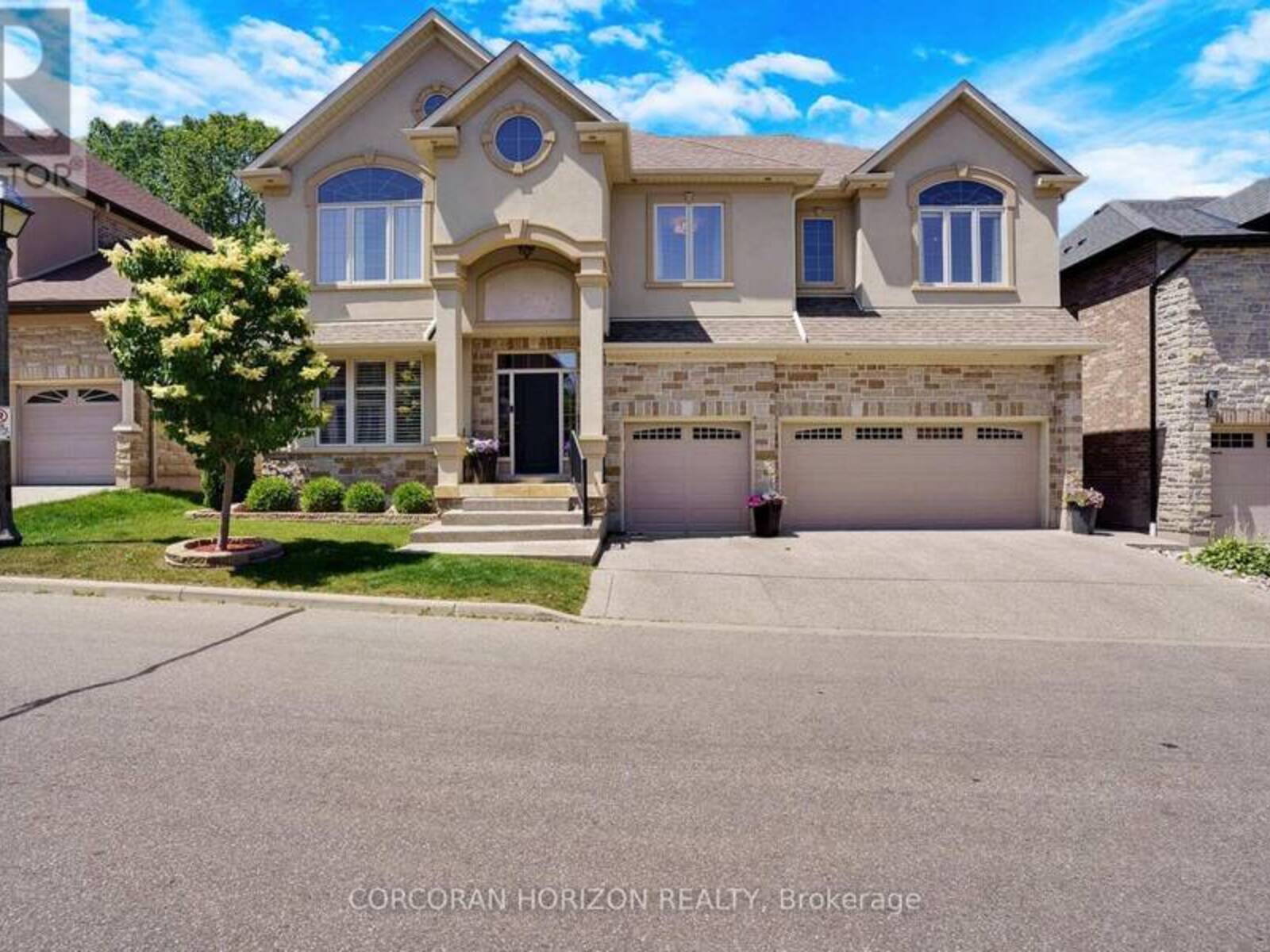 8 - 258 EDGEWATER CRESCENT, Kitchener, Ontario N2A 4M2
