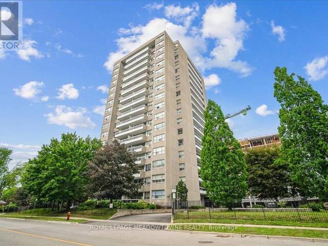 1601 - 2263 MARINE DRIVE Oakville Ontario, L6L 5K1 - 2 Bedrooms Condo For Sale