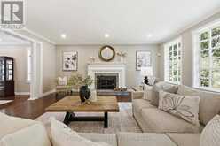 437 CAIRNCROFT ROAD | Oakville Ontario | Slide Image Nine
