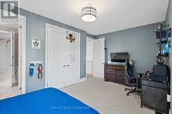 106 FOREST GROVE COURT | Aurora Ontario | Slide Image Thirty-one
