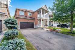 62 LOST POND CRESCENT | Whitchurch-Stouffville Ontario | Slide Image Three