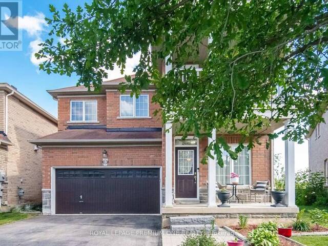 62 LOST POND CRESCENT Whitchurch-Stouffville Ontario, L4A 0R4 - 4 Bedrooms Home For Sale