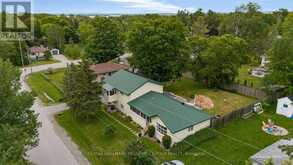 3 EARLDOM BOULEVARD | Tay Ontario | Slide Image Nineteen